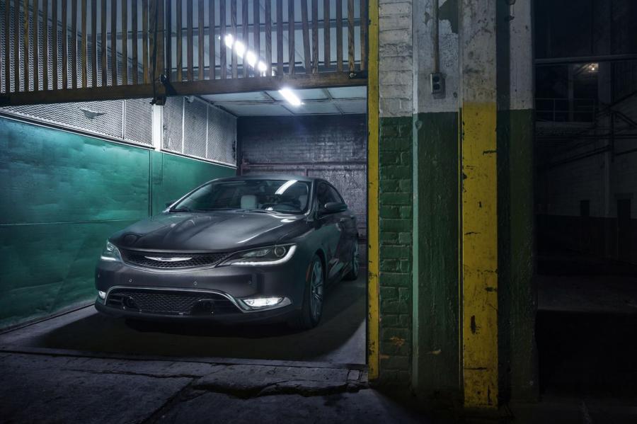  Chrysler 200 2015 года  (фото 142 из 207)